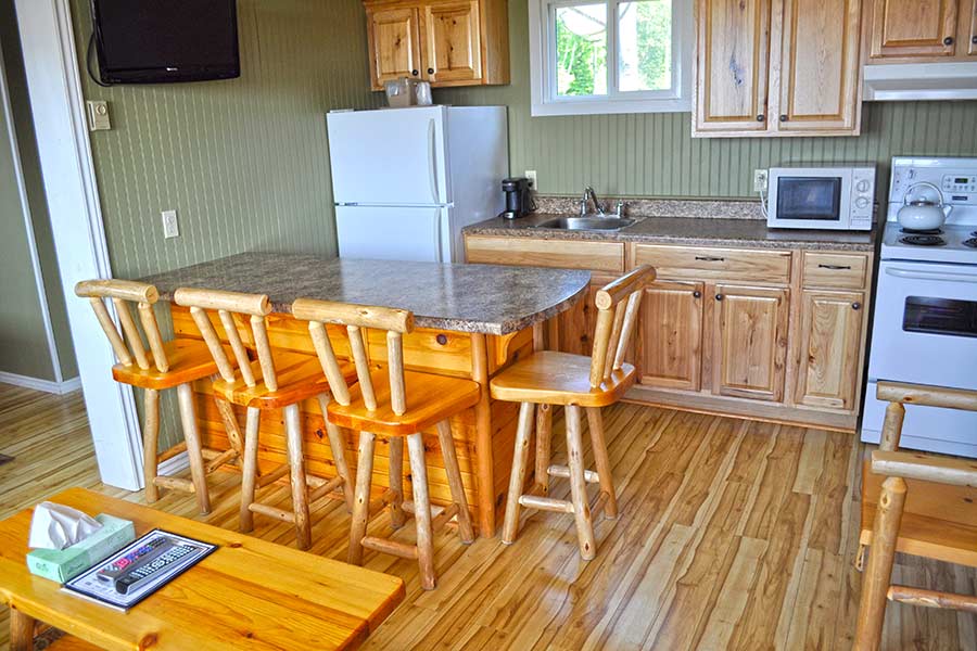 housekeepingunitphoto(1) Voyageurs' Lodge